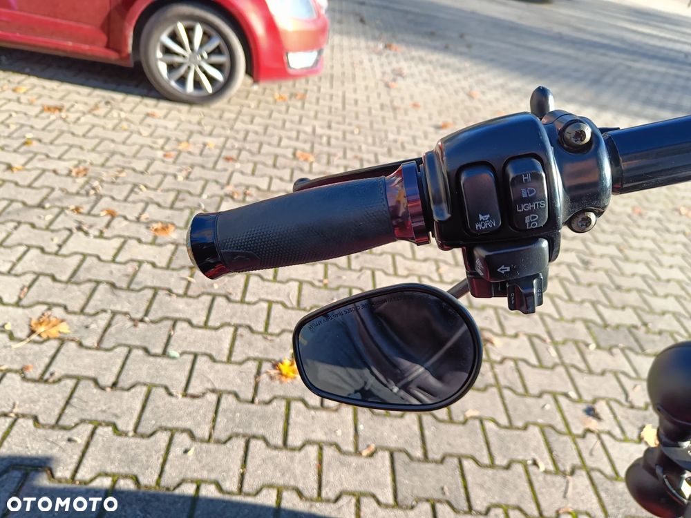 Harley-Davidson Touring Road King - 12