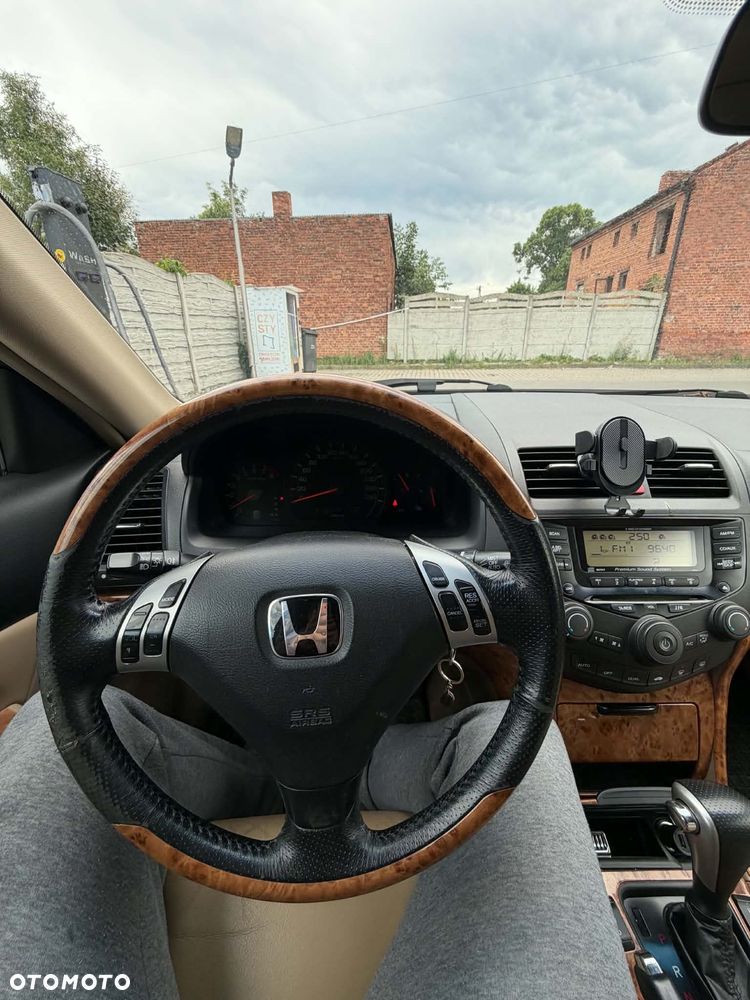Honda Accord 2.4 Executive - 8