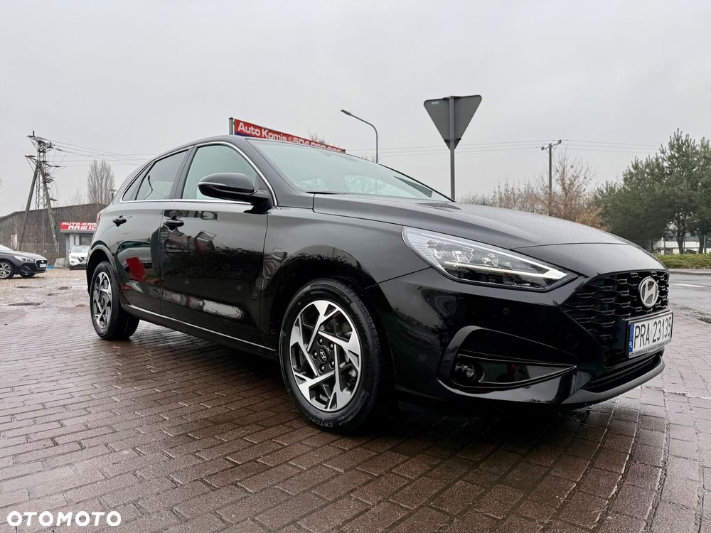 Hyundai i30 1.5 T-GDI 48V-Hybrid Advantage - 28