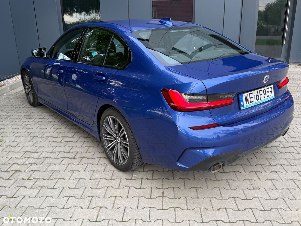 BMW Seria 3 330i M Sport sport - 23