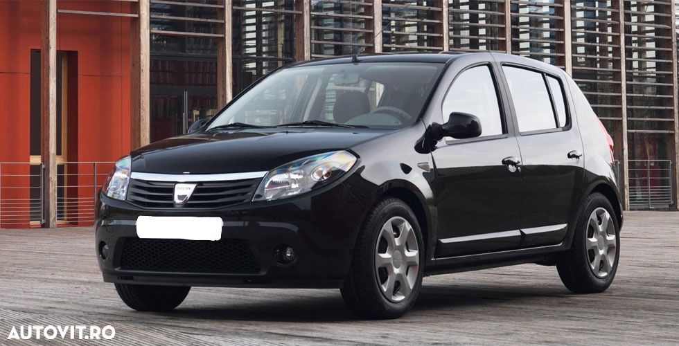 Dezmembrez Dacia Sandero 1.5 DCI, anul 2010 - 1