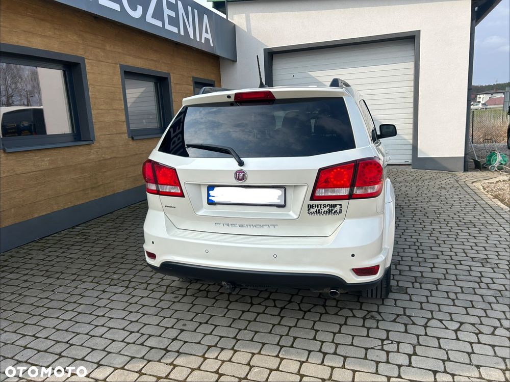 Fiat Freemont 2.0 Multijet 16V DPF Automatik Allrad Black Code - 26