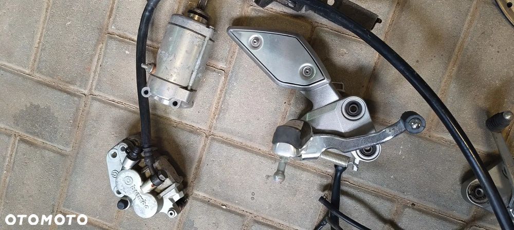 YAMAHA FZ1 LAMPA TYŁ OGON OWIEWKA STELAŻ TARCZA OSŁONA SET - 5