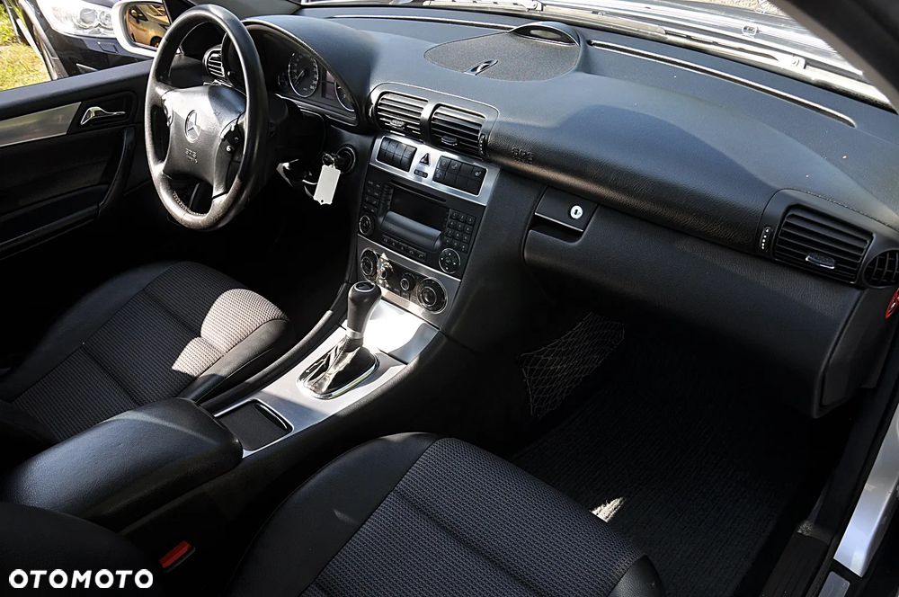 Mercedes-Benz Klasa C - 21