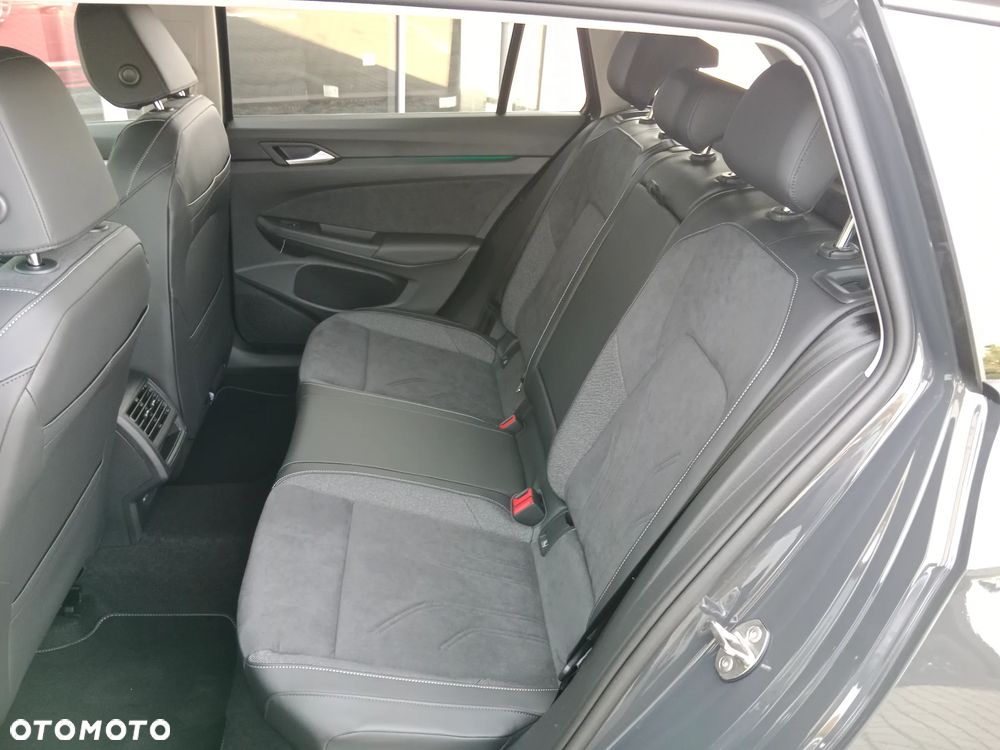 Volkswagen Golf Variant 1.5 TSI Life Plus - 11