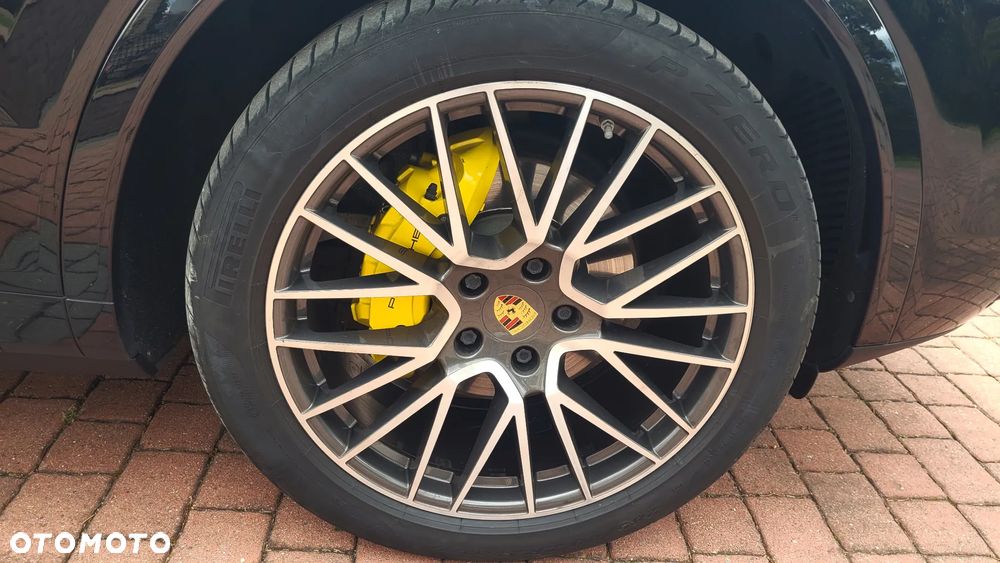 Porsche Cayenne Standard - 6