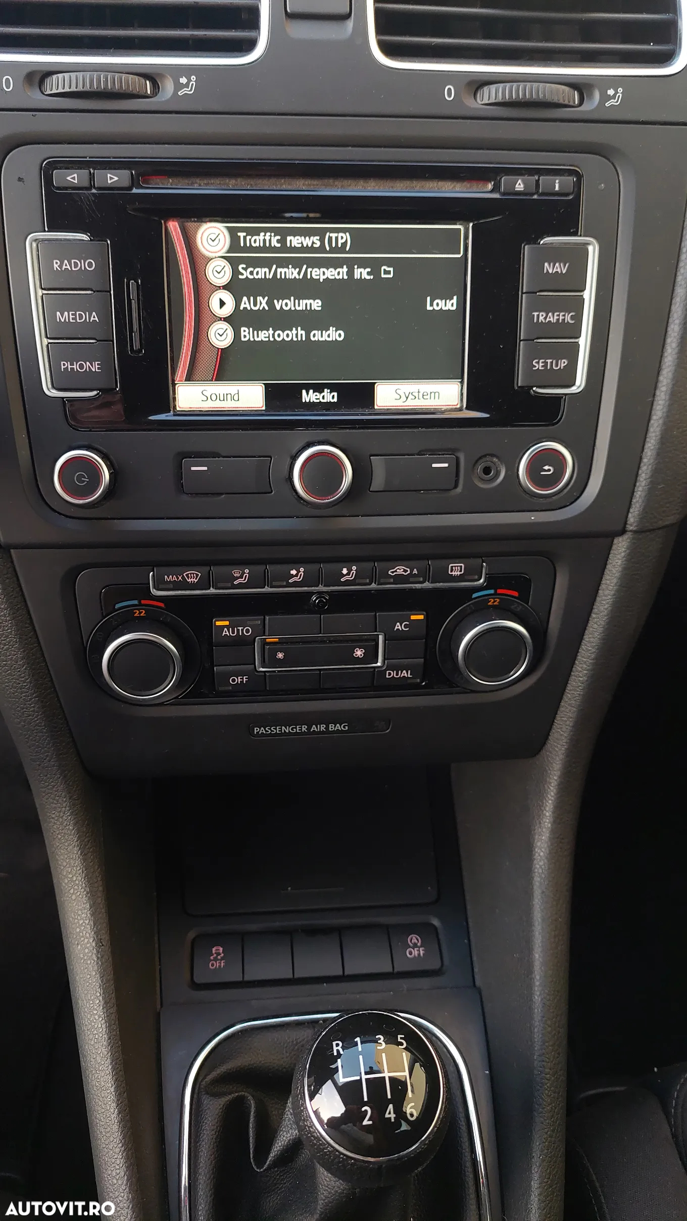 Volkswagen Golf 1.2 TSI Highline BlueMotion Technology - 14