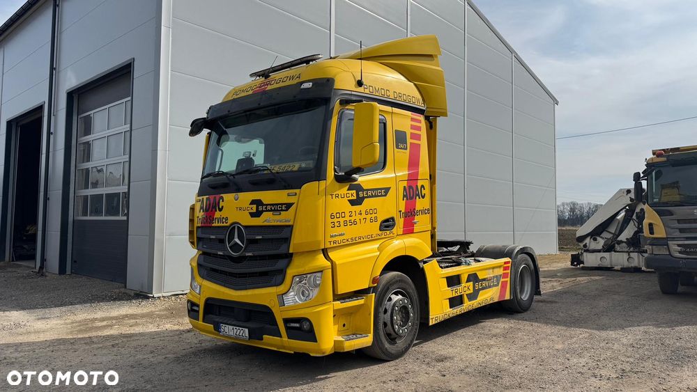 Mercedes-Benz ACTROS - 3