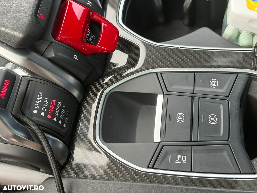 Lamborghini URUS - 9