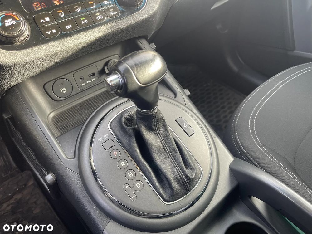 Kia Sportage 2.0 CRDI L - 15