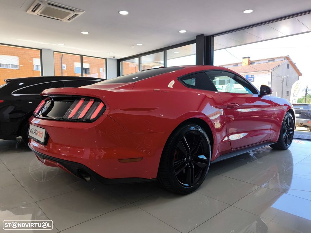Ford Mustang 2.3i EcoBoost - 6