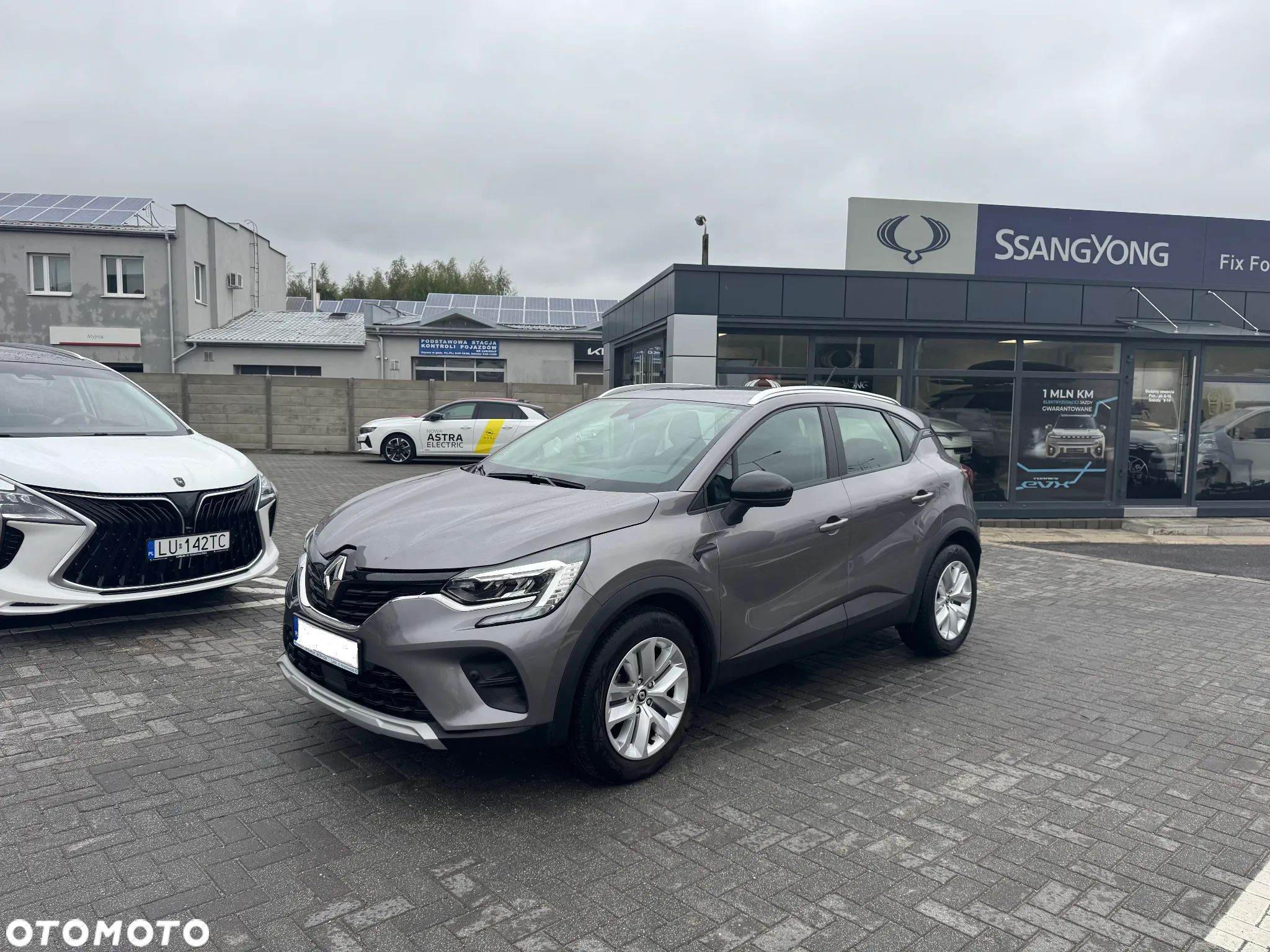 Renault Captur 1.0 TCe Intens - 1