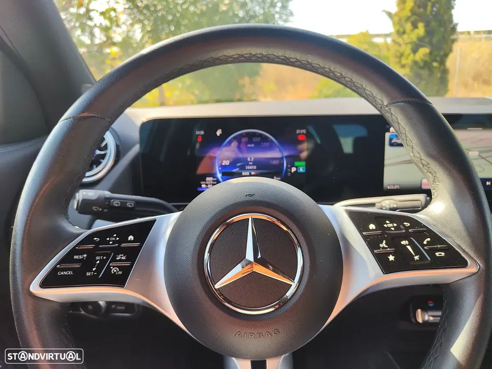 Mercedes-Benz EQA 250+ Progressive - 17