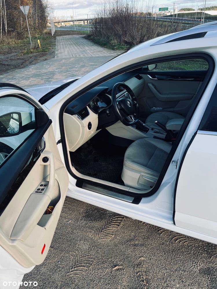 Skoda Octavia 1.4 TSI Edition DSG - 8