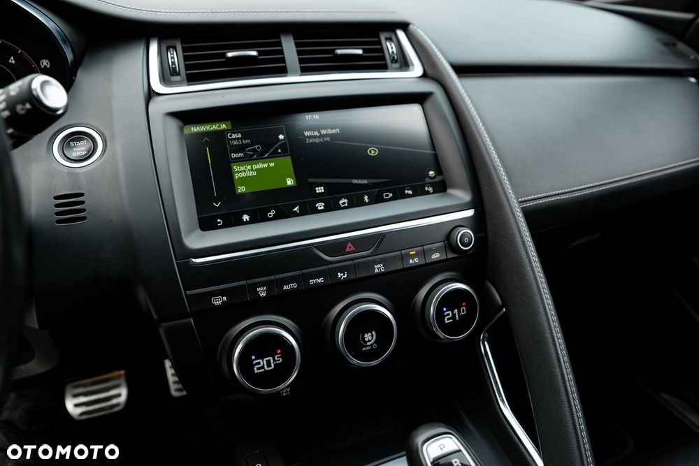 Jaguar E-Pace D240 AWD R-Dynamic S - 34