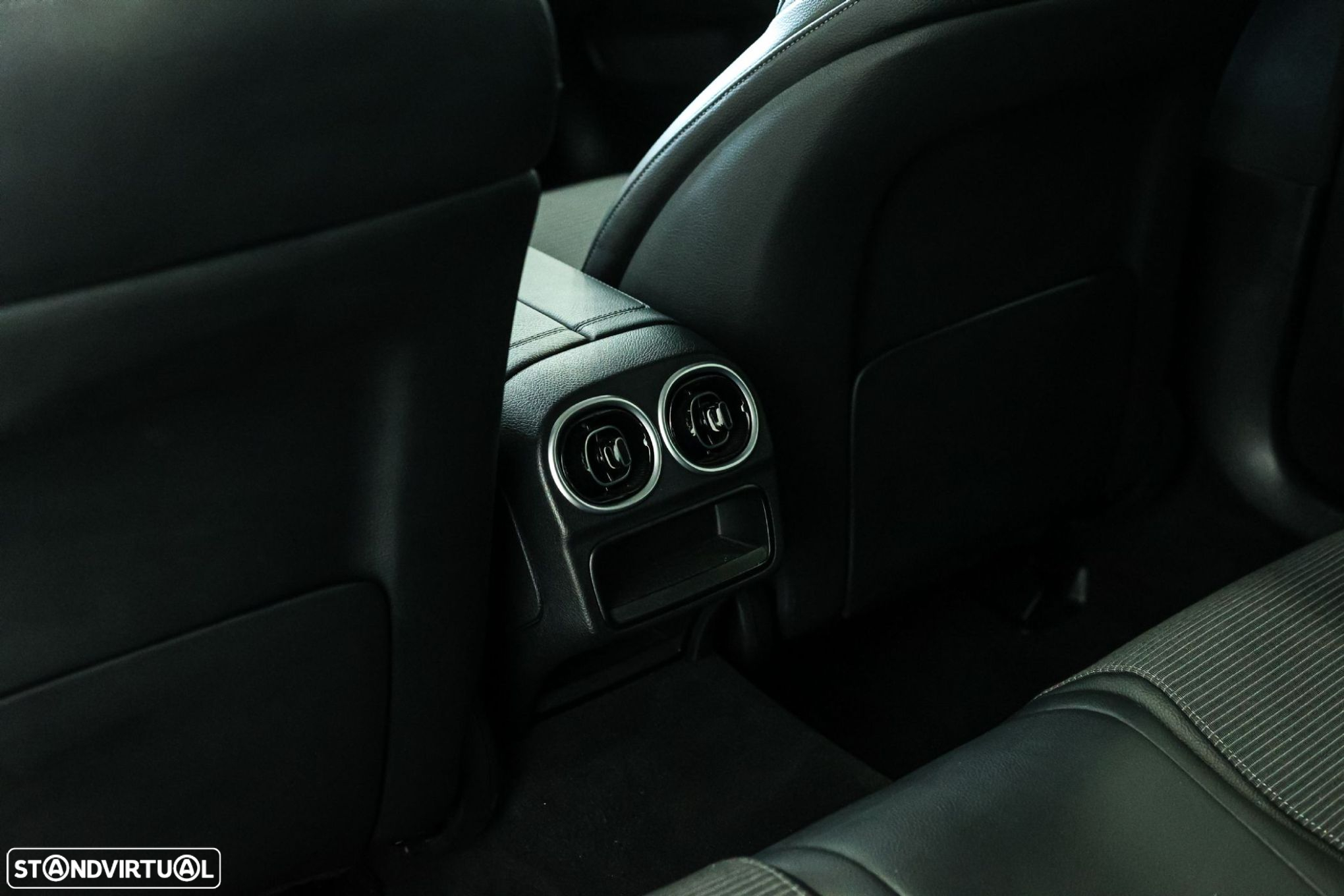 Mercedes-Benz C 220 d Avantgarde - 13