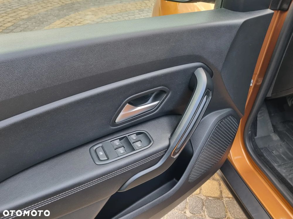 Dacia Duster 1.0 TCe Prestige - 10