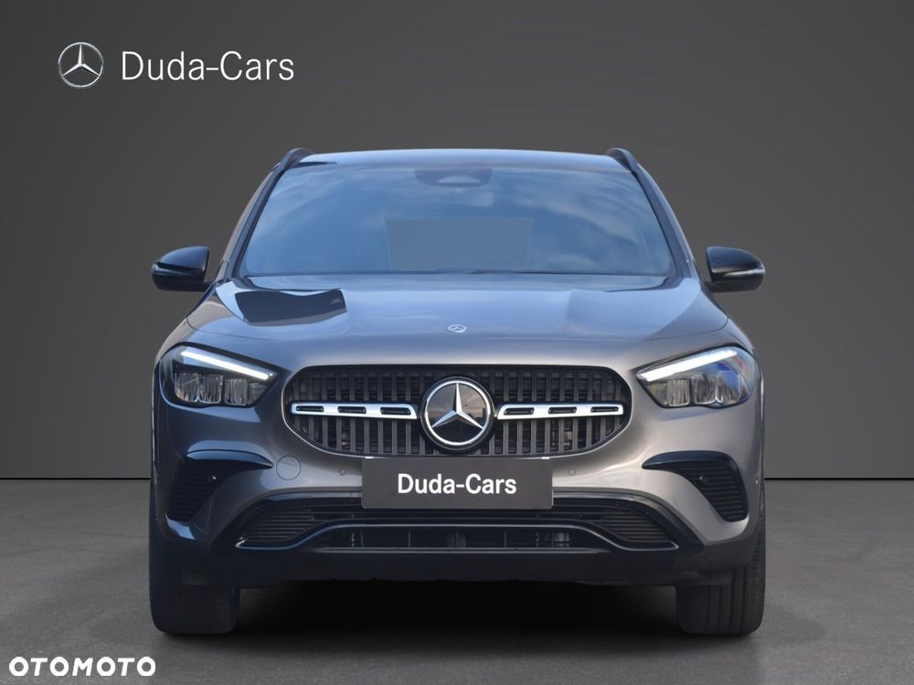 Mercedes-Benz GLA 200 - 5
