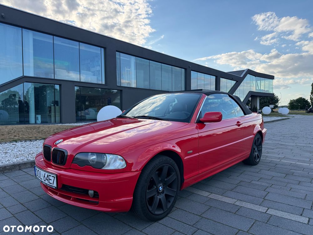 BMW Seria 3 323i - 10