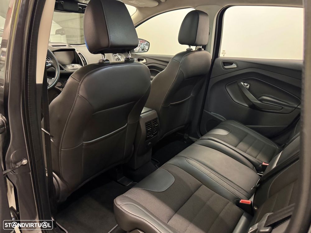 Ford Kuga 1.5 EcoBoost Titanium - 22