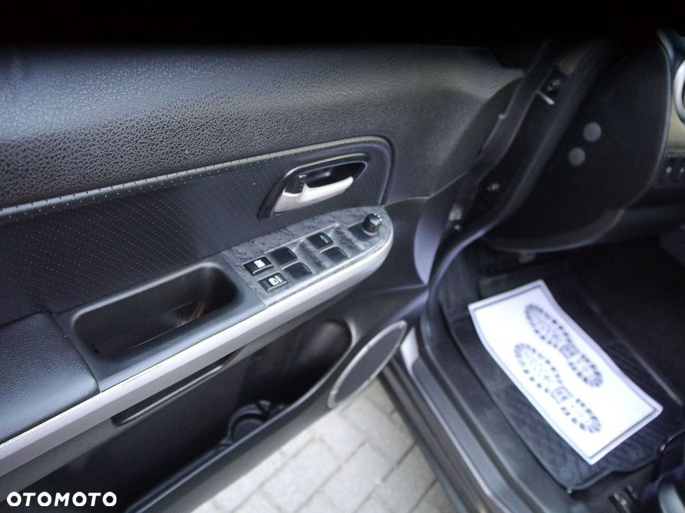 Suzuki Grand Vitara 1.9 DDiS X30 - 36