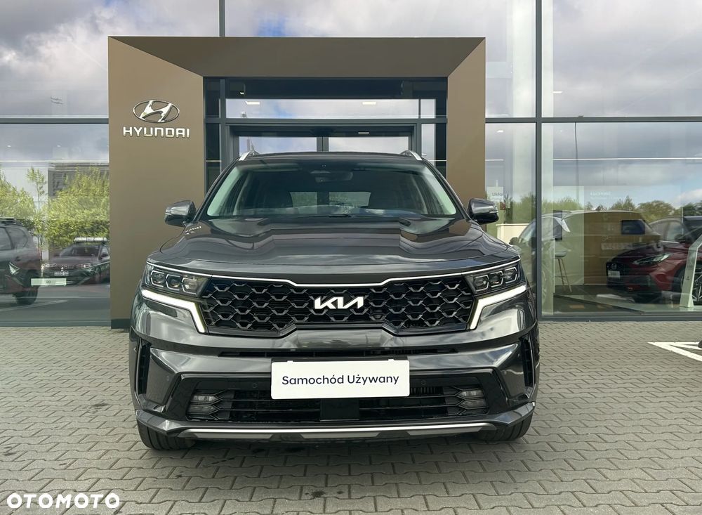 Kia Sorento - 4