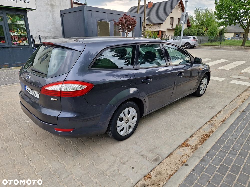 Ford Mondeo - 9