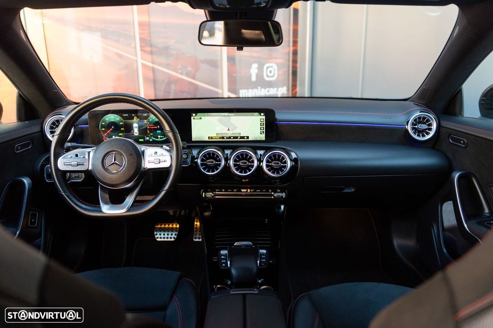 Mercedes-Benz CLA 250 e 8G-DCT AMG Line - 10