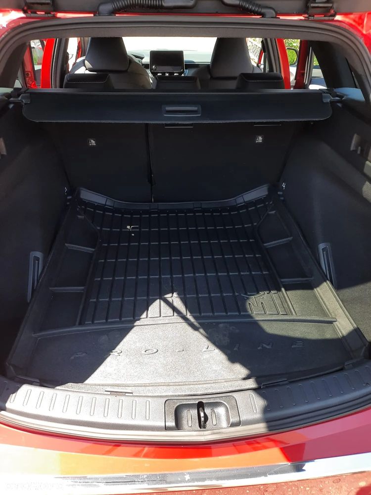 Toyota Corolla 1.8 Hybrid Active - 13