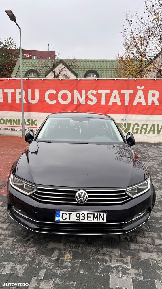 Volkswagen Passat - 2