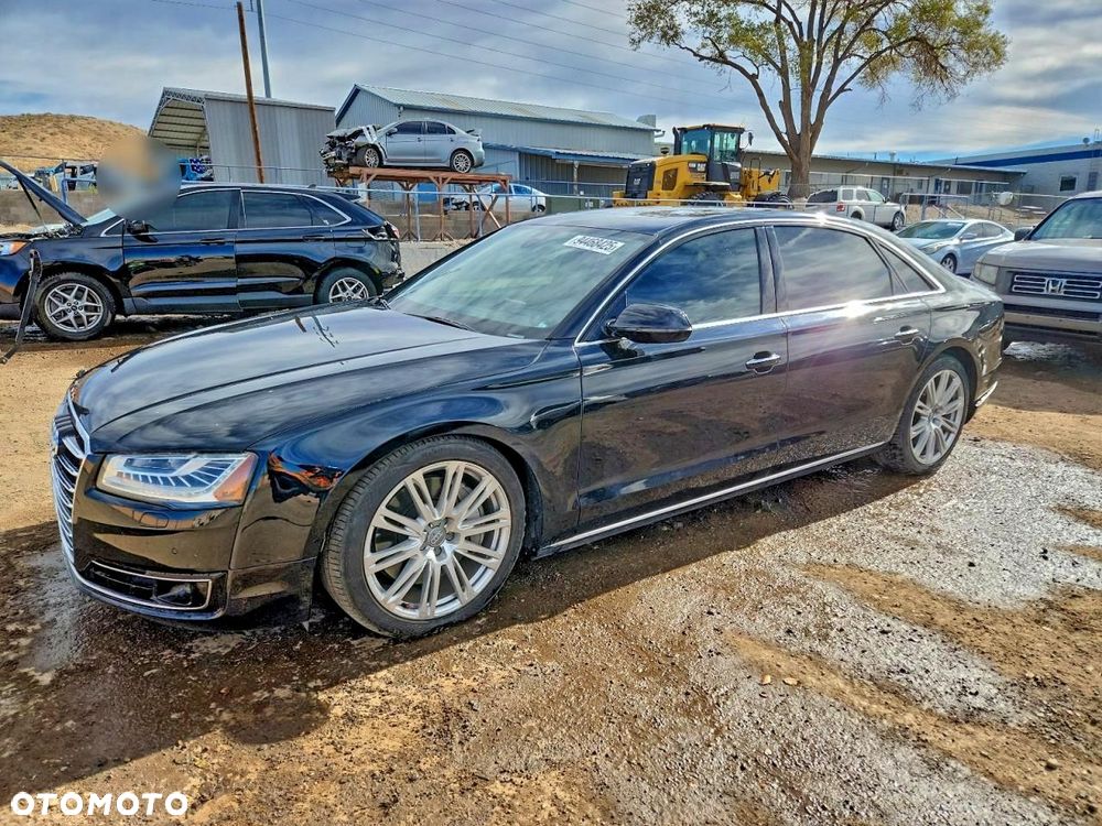 Audi A8 - 2