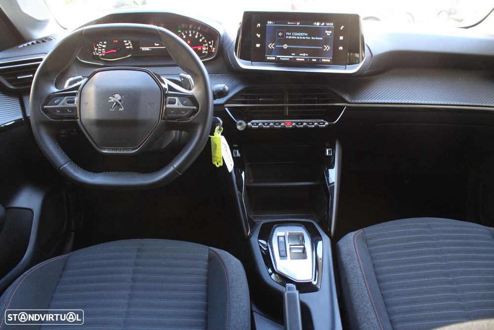 Peugeot 208 PureTech 100 EAT8 Active - 9