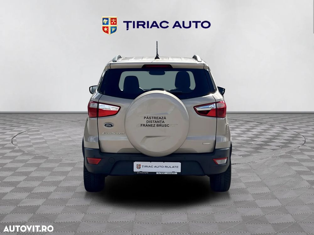Ford EcoSport - 5