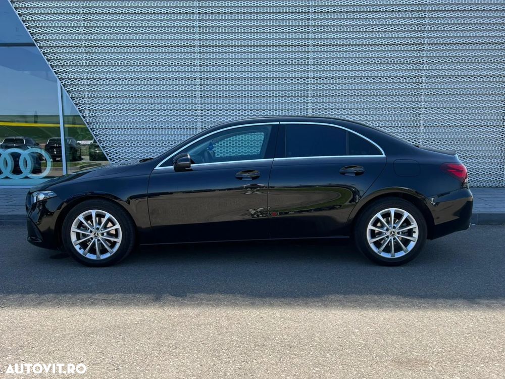 Mercedes-Benz A 200 d 4Matic 8G-DCT Style - 8