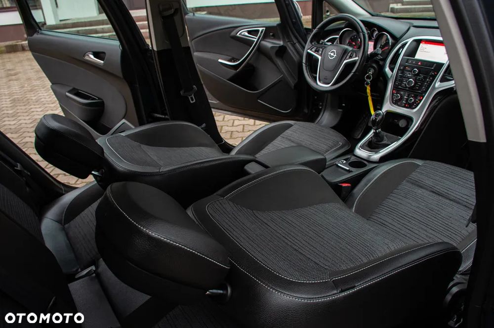 Opel Astra 1.4 Turbo Active - 12