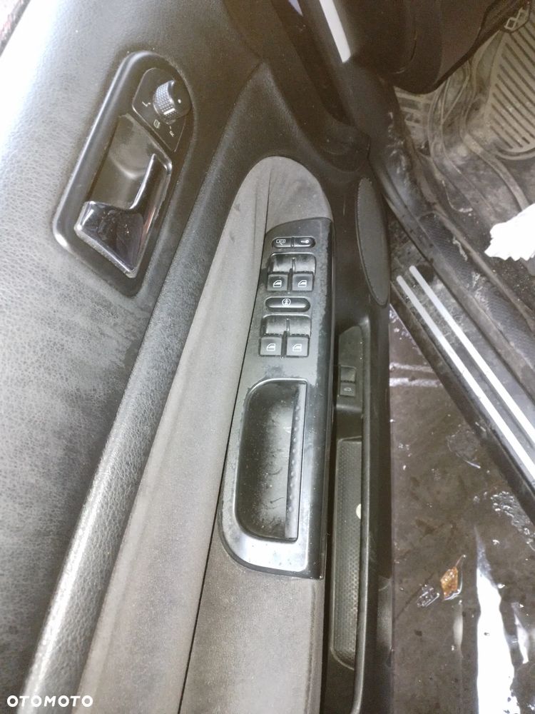 VOLKSWAGEN PASSAT B5 1.8T AWT LIFT 00 - 05   PANEL NAWIEWU KLIMATYZACJI - 19