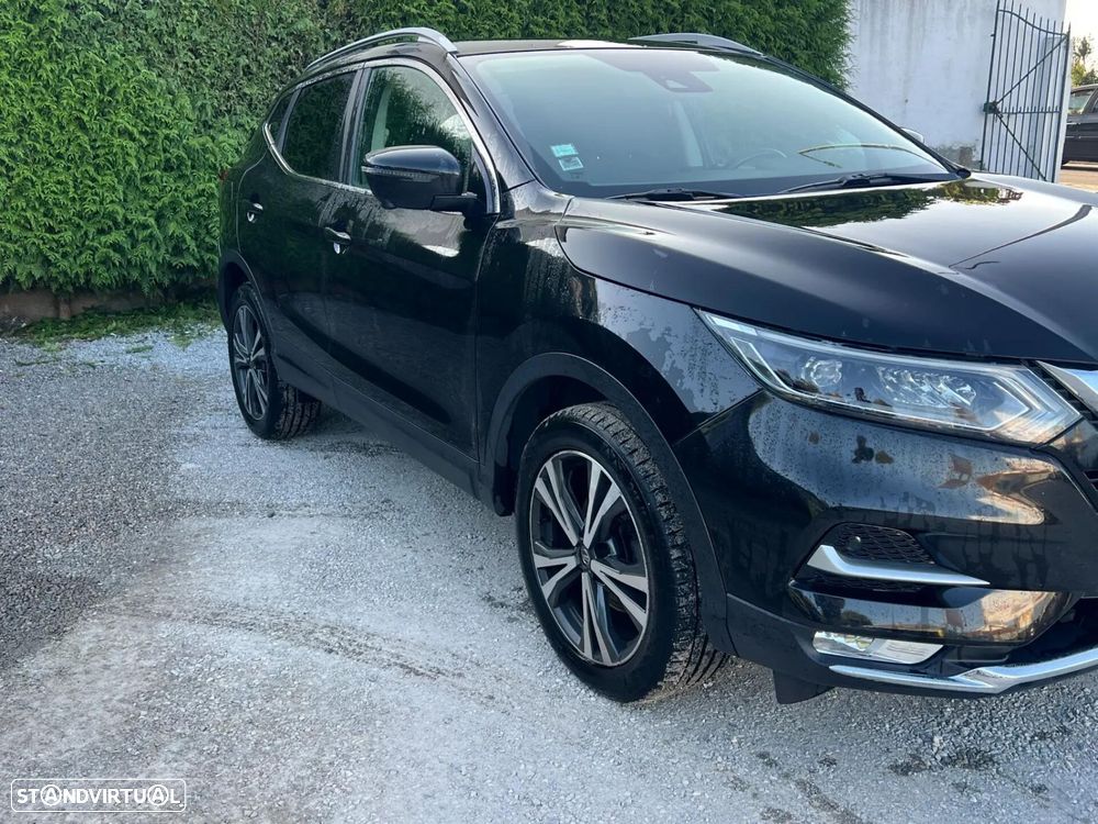 Nissan Qashqai 1.5 dCi N-Connecta J18+Led - 2
