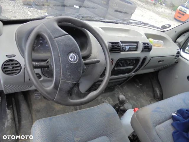 MOVANO MASTER INTERSTAR 98-03 LAMPA PRZÓD PRZEDNIA LEWA PRAWA WERSJA EUROPA - 10