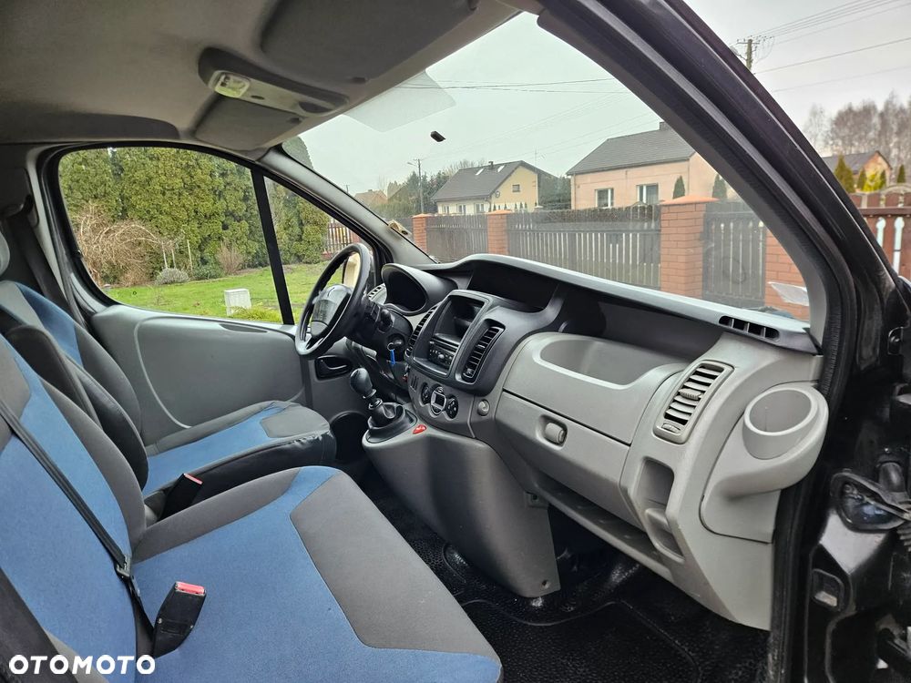 Renault Trafic - 9