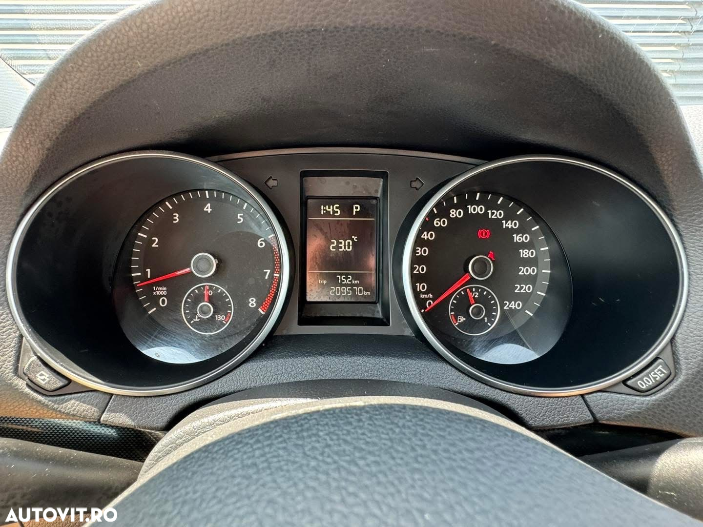 Volkswagen Golf 1.4 TSI BlueMotion Technology Comfortline - 12