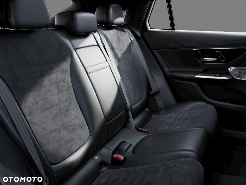 Mercedes-Benz GLC - 7