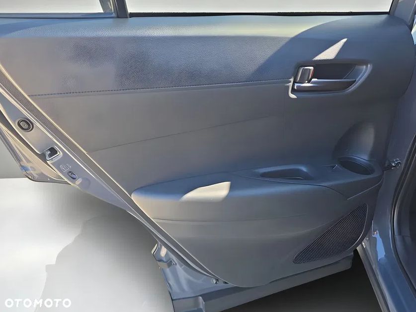 Toyota Corolla 2.0 Hybrid GR Sport - 12