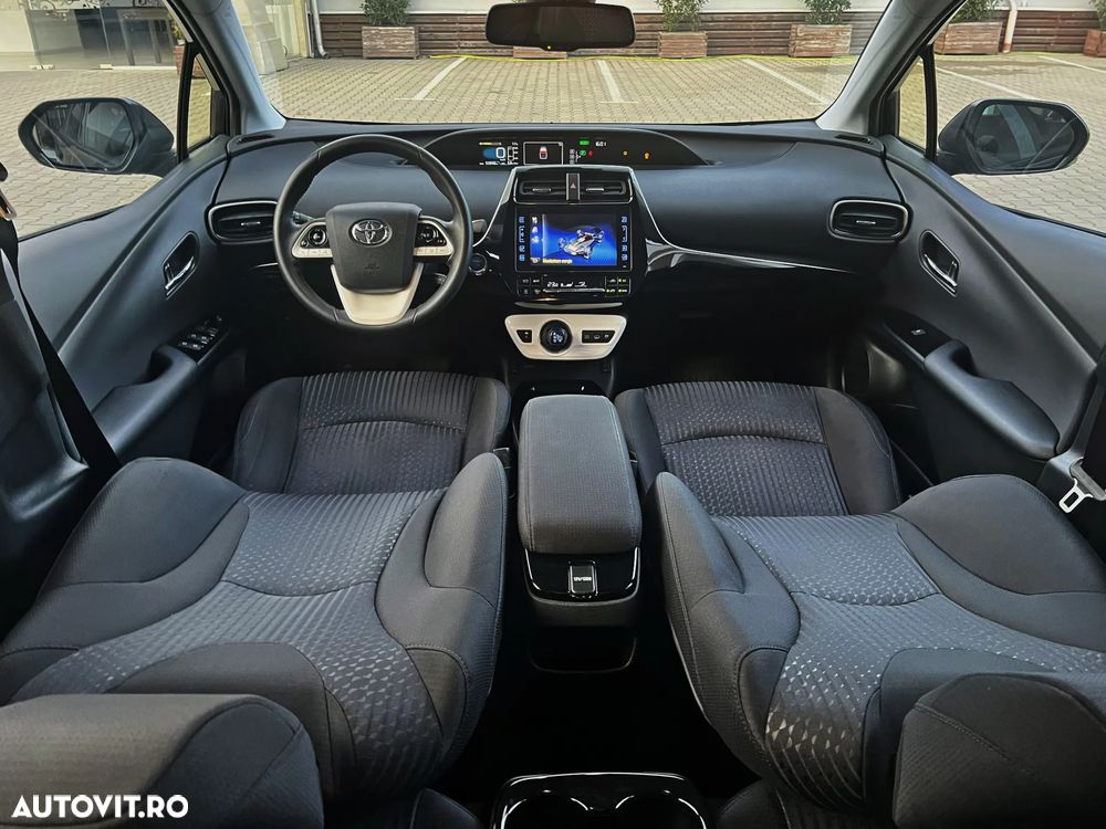 Toyota Prius Prime 1.8 HSD Exclusive - 8