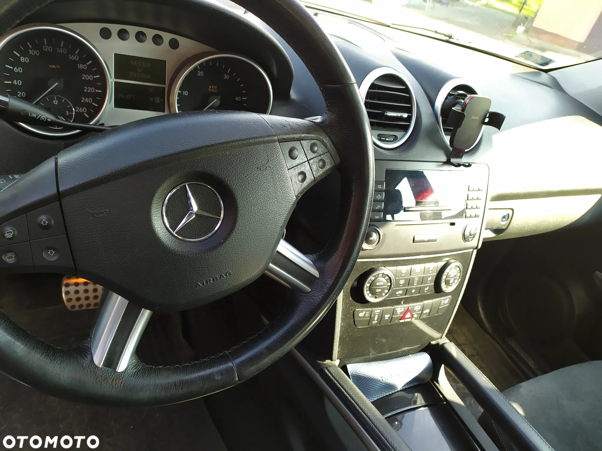 Mercedes-Benz ML 320 CDI 4-Matic - 8