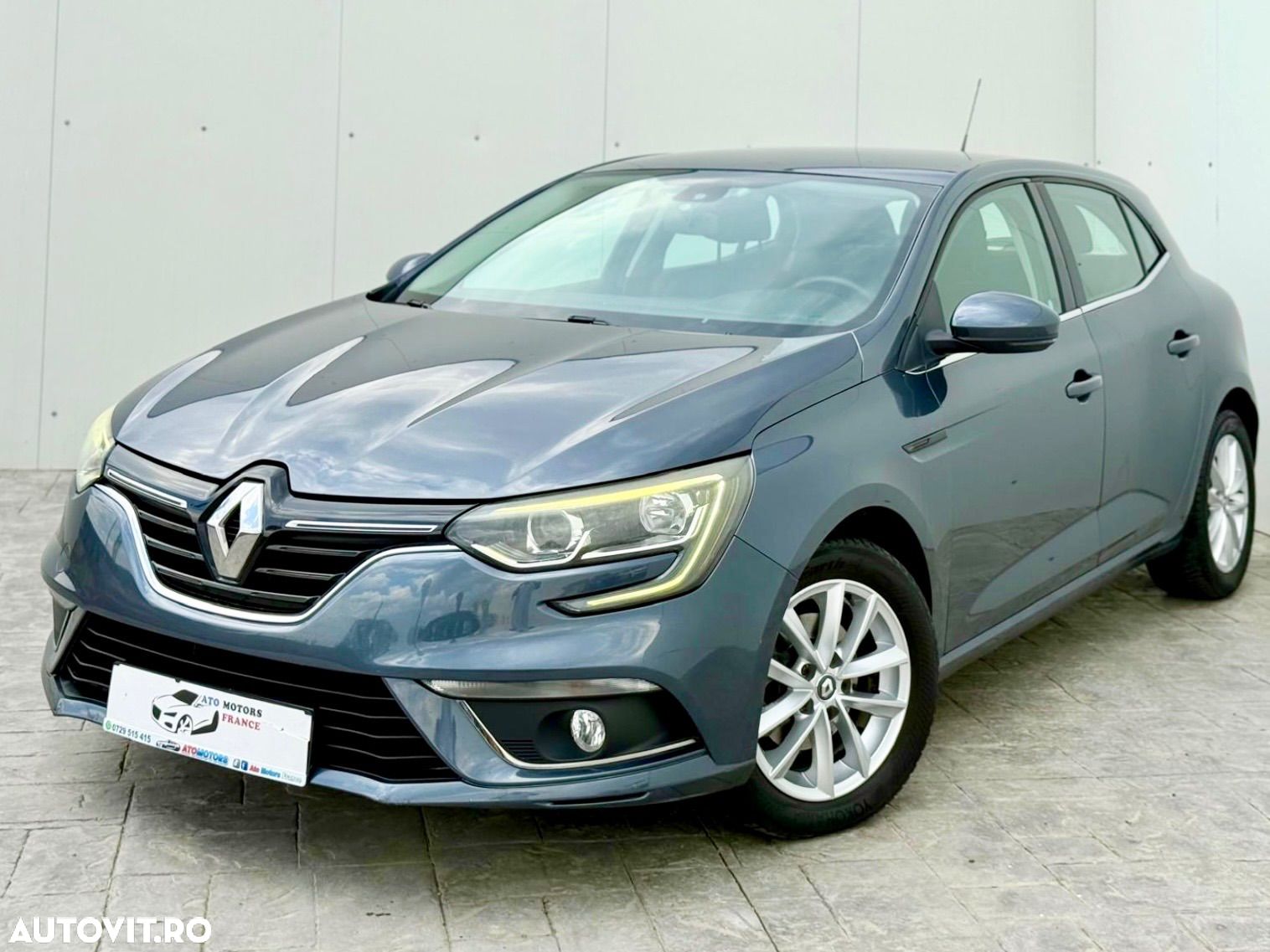 Renault Megane Energy dCi Intens - 1