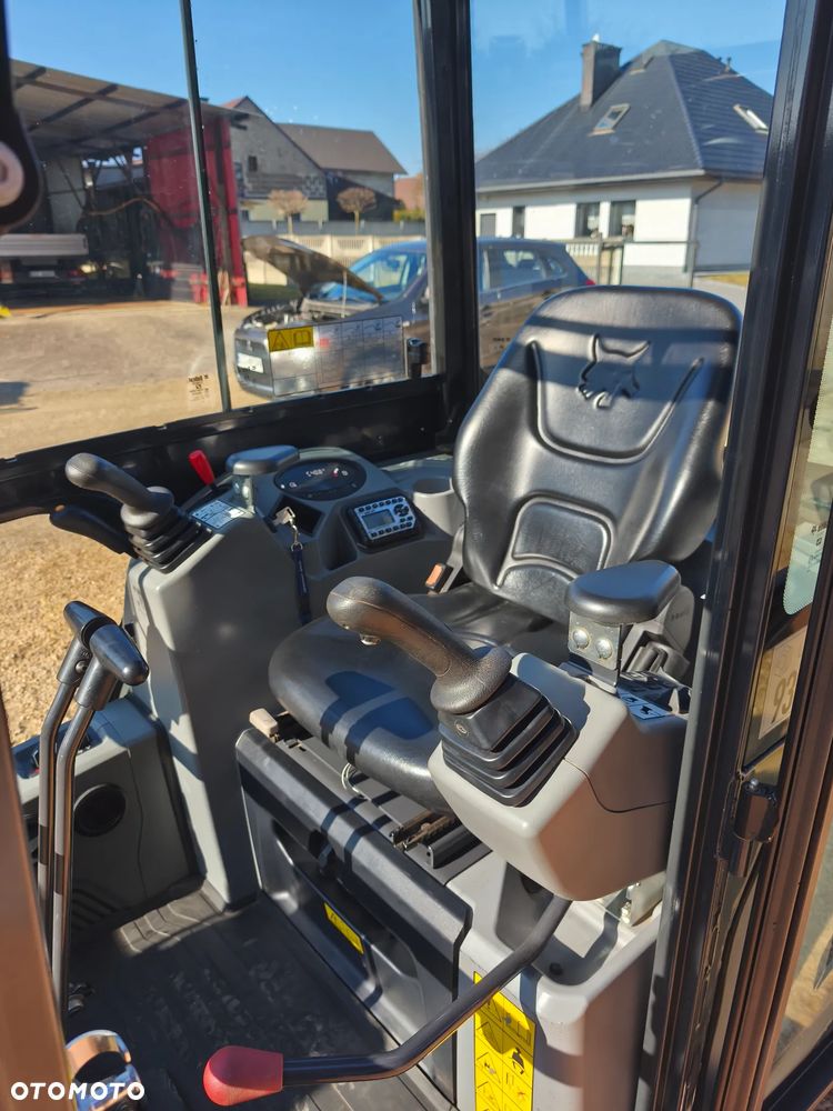 Bobcat E19 - Yanmar SV18 - Schaeff SV18 - Salon PL - 16