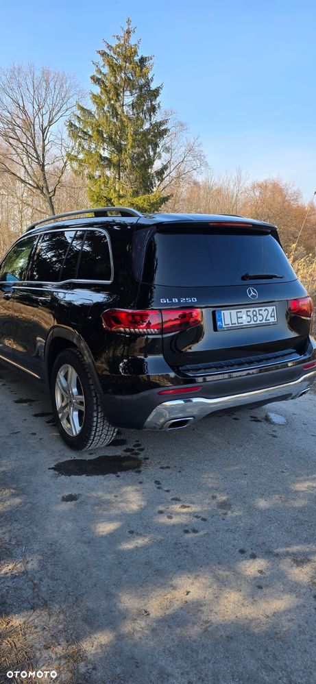 Mercedes-Benz GLB 250 8G-DCT Edition 1 - 6