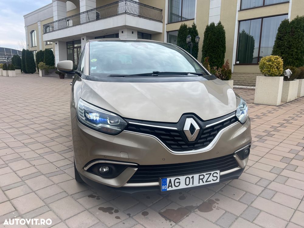 Renault Scenic - 1