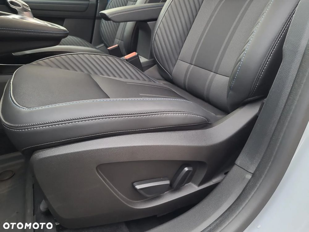 Renault Captur 1.3 TCe Intens EDC - 12