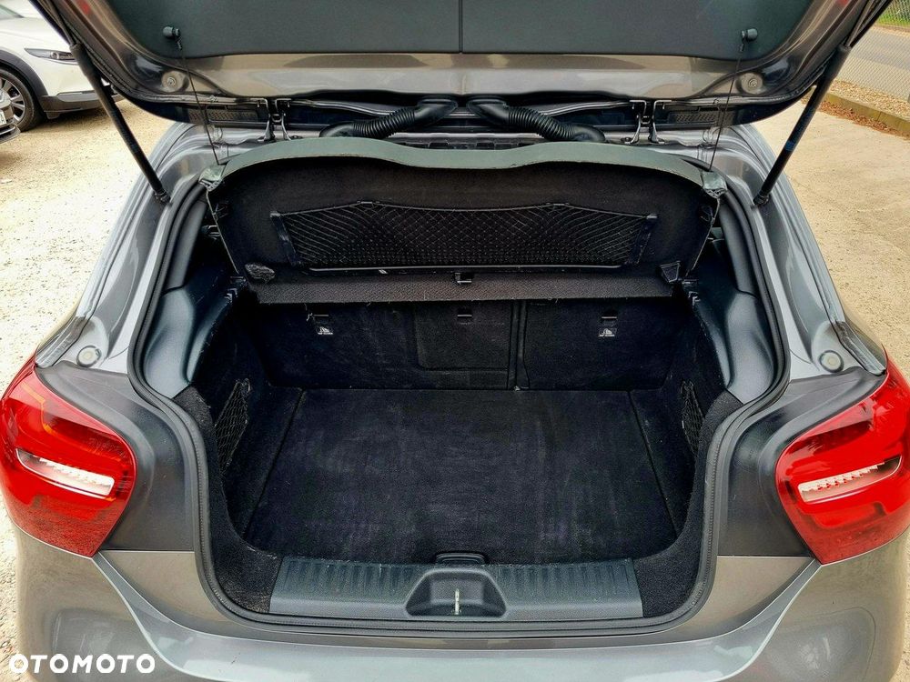 Mercedes-Benz Klasa A 180 7G-DCT Style - 13